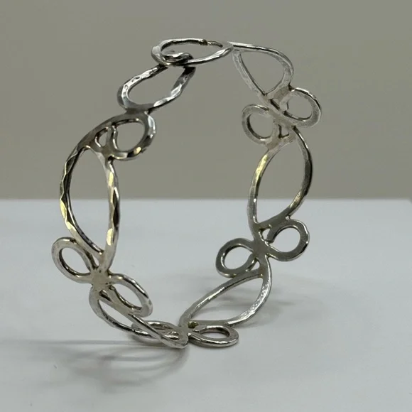 925 Silver scroll bangle - Picture 10 of 13